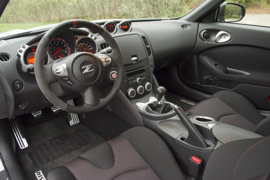  Nissan 370Z by Nismo 2013 года  (фото 41 из 90)